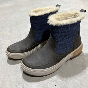 Merrell Cozy Waterproof Boot, Size Women’s 8.5